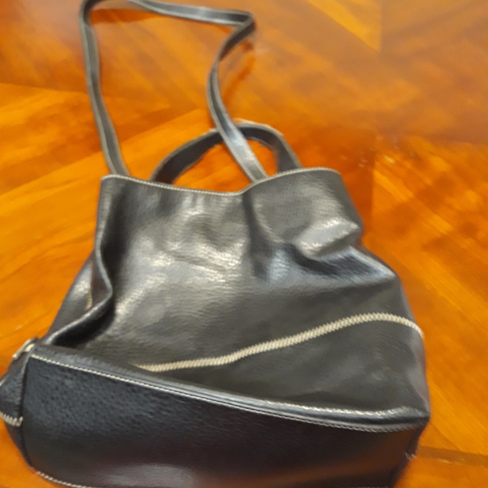 T. Hilfiger woman shoulder bag